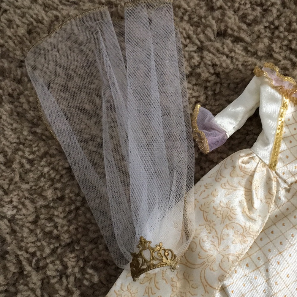 Vintage (2004) Mattel Barbie Anneliese & Julian outfits - Picture 7 of 13